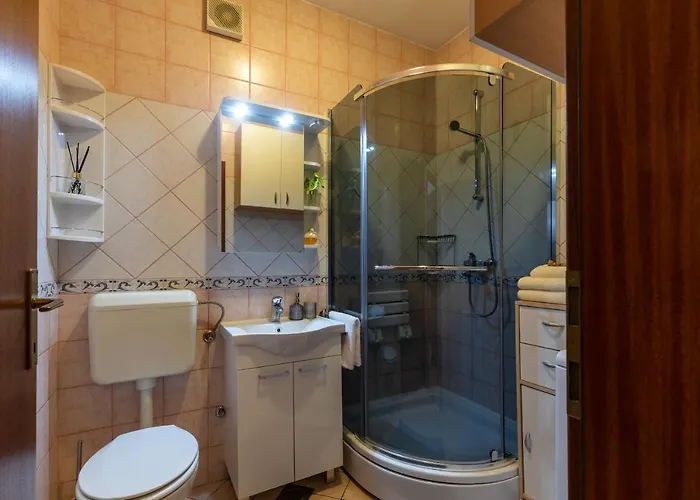 Apartament Anamarija *